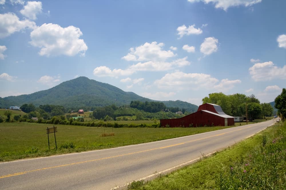 This is the Wears Valley Road in Sevierville.