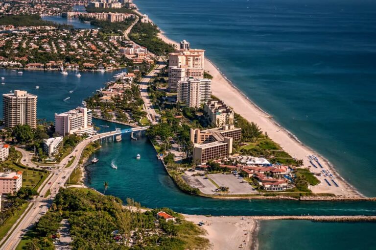 15 Towns Similar to Boca Raton, Florida