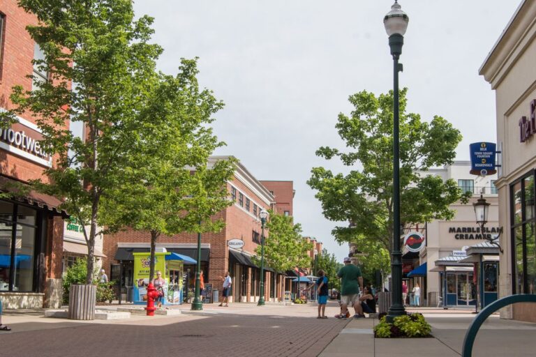 Branson, Missouri, shopping district.