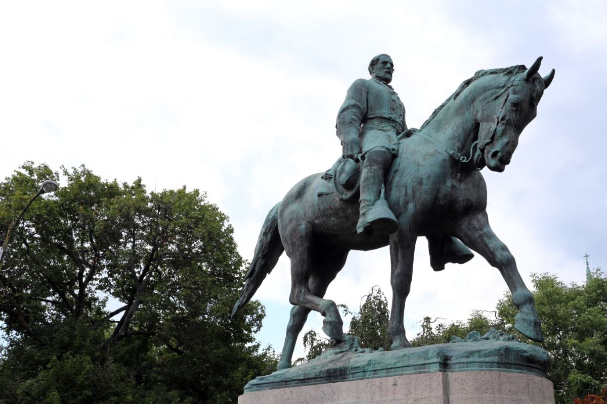 Statue of Robert E. Lee, Charlottesville, Virginia.