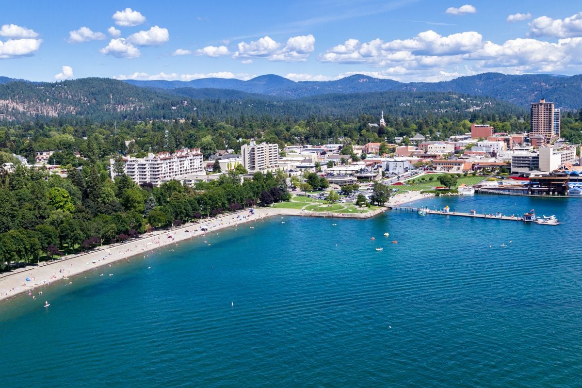 A town near a lake at Coeur D'Alene, Idaho.