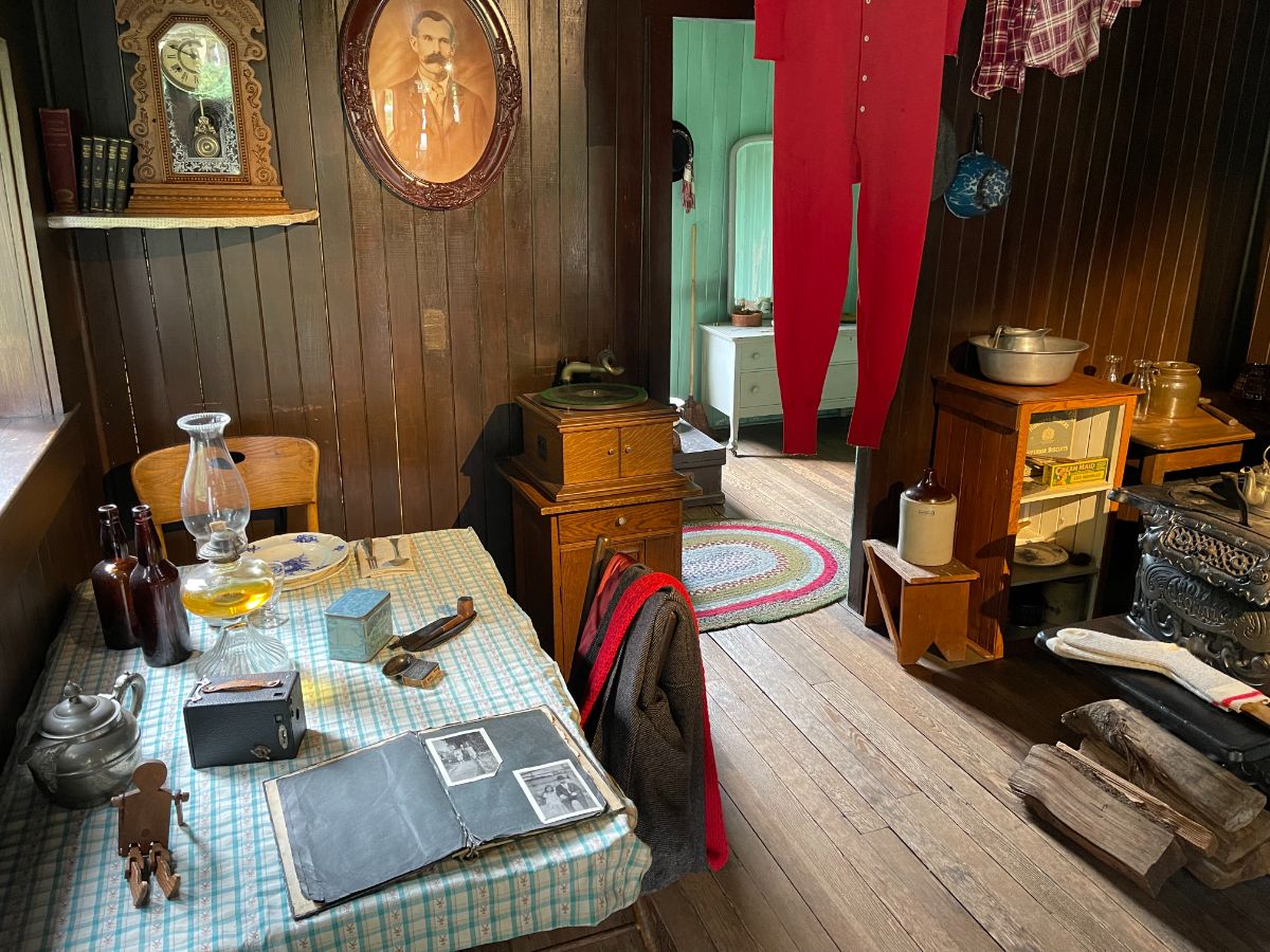 Interior small 1920s house at Burnaby Village Museum