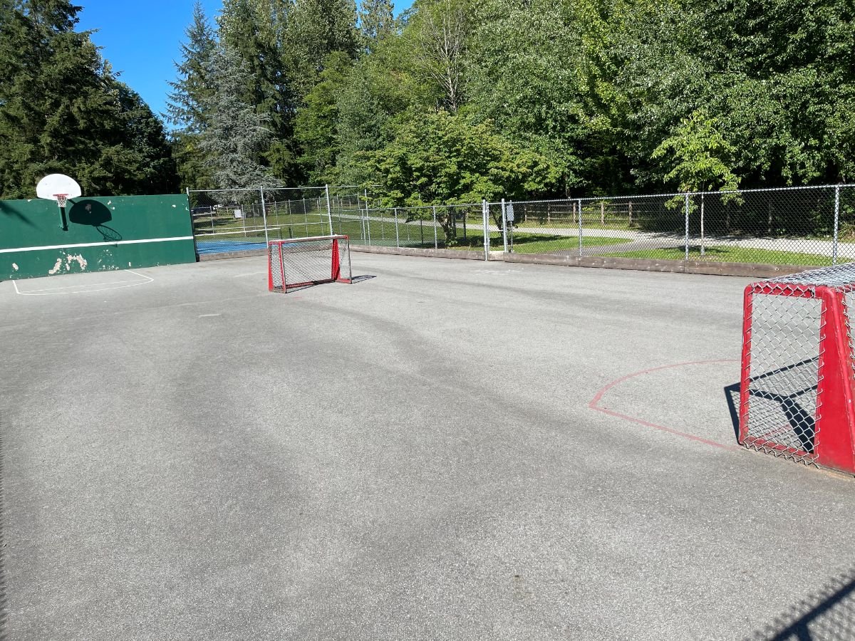 Garibaldi park road hockey court