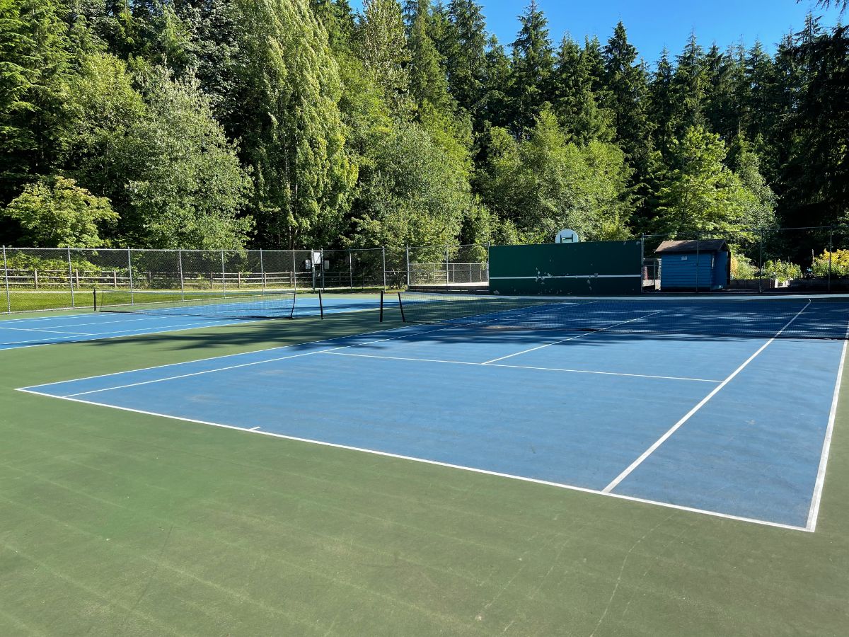 Garibaldi park tennis courts