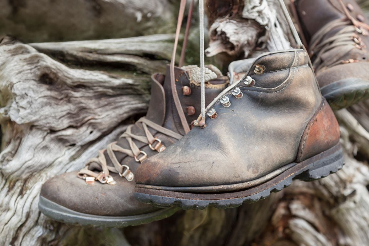 14 Different Types of Hiking Boots - JourneyJunket