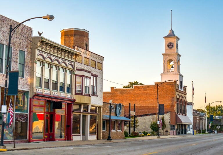 20 of the Best Things for Retirees to Do in Illinois in 2025