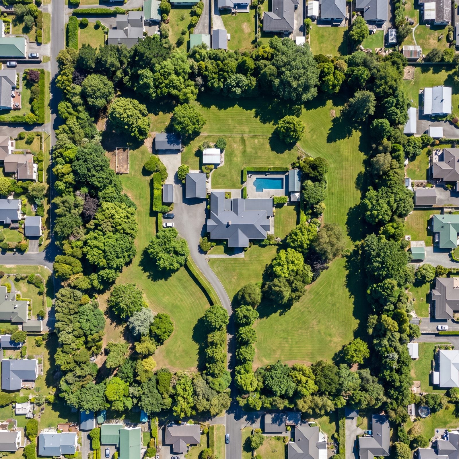 Satellite View Reveals More Privacy Than the Listing Shows