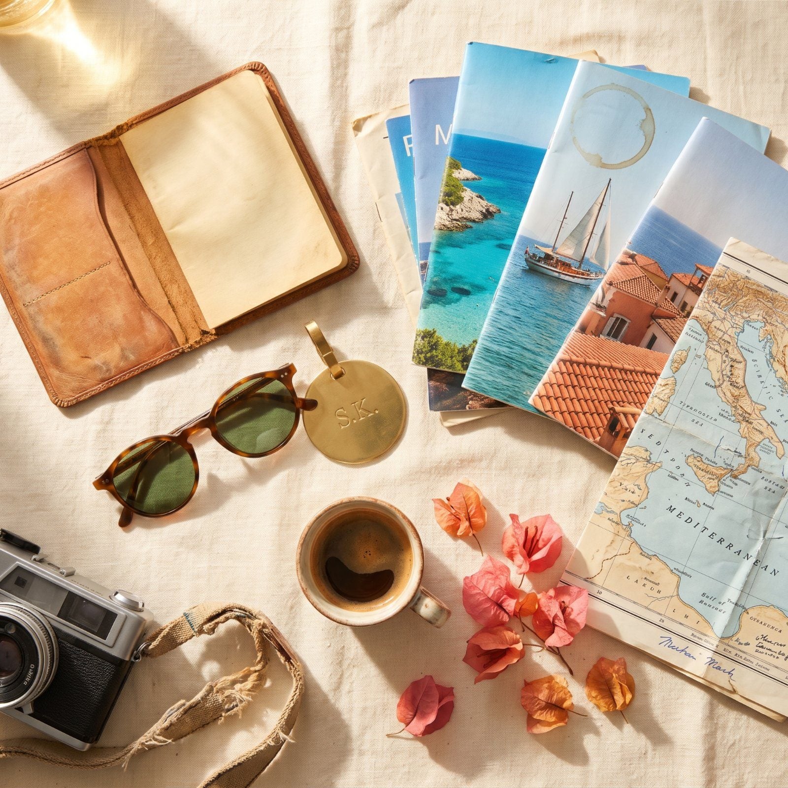 12 Ways Travelers Chase the Perfect Vacation Exactly Like People Chase the Perfect Relationship