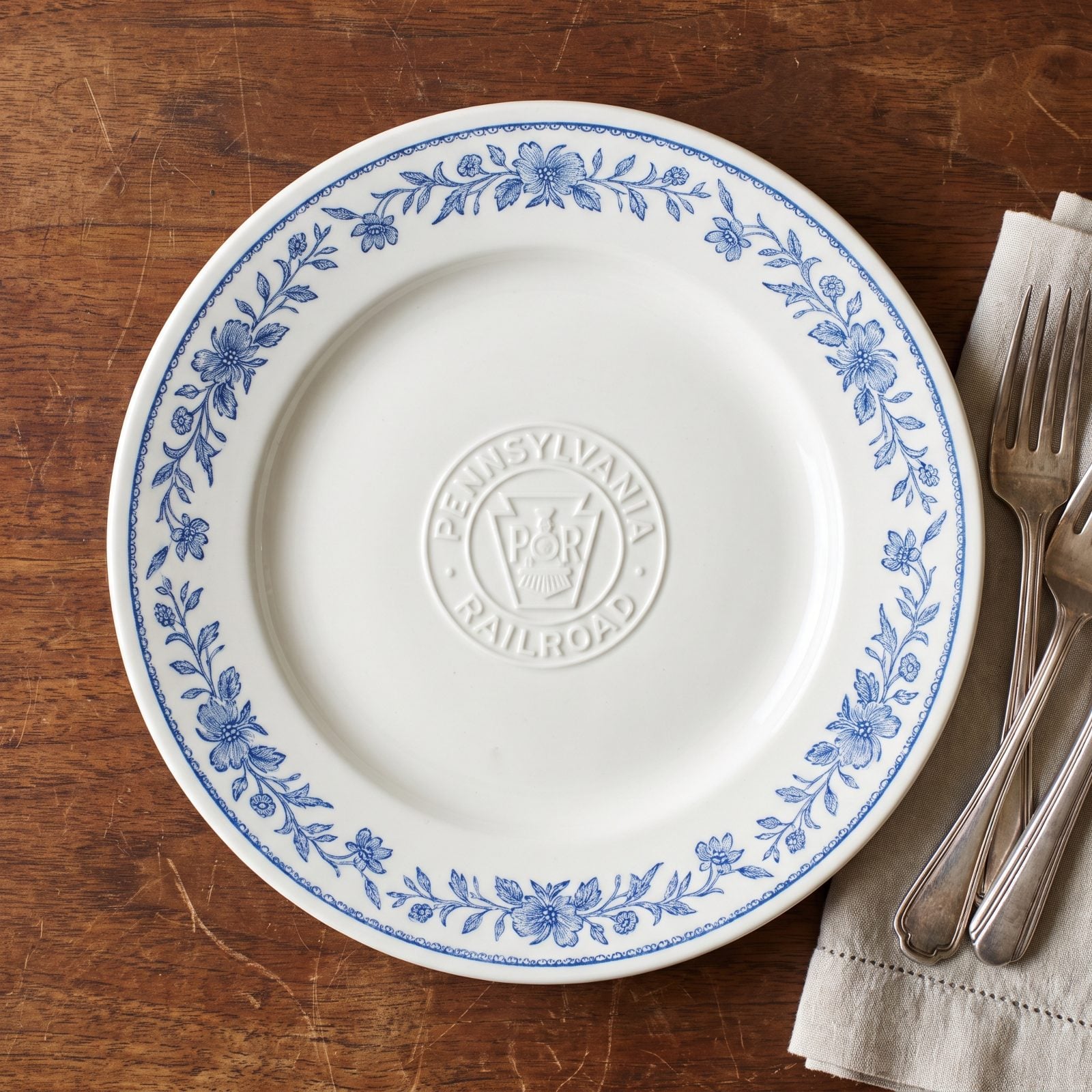 China Stamped With the Railroad's Own Emblem
