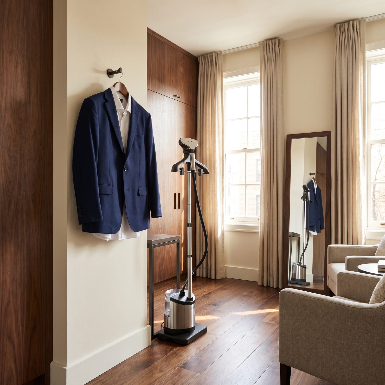 Complimentary Garment Pressing Before You Walk Into Dinner
