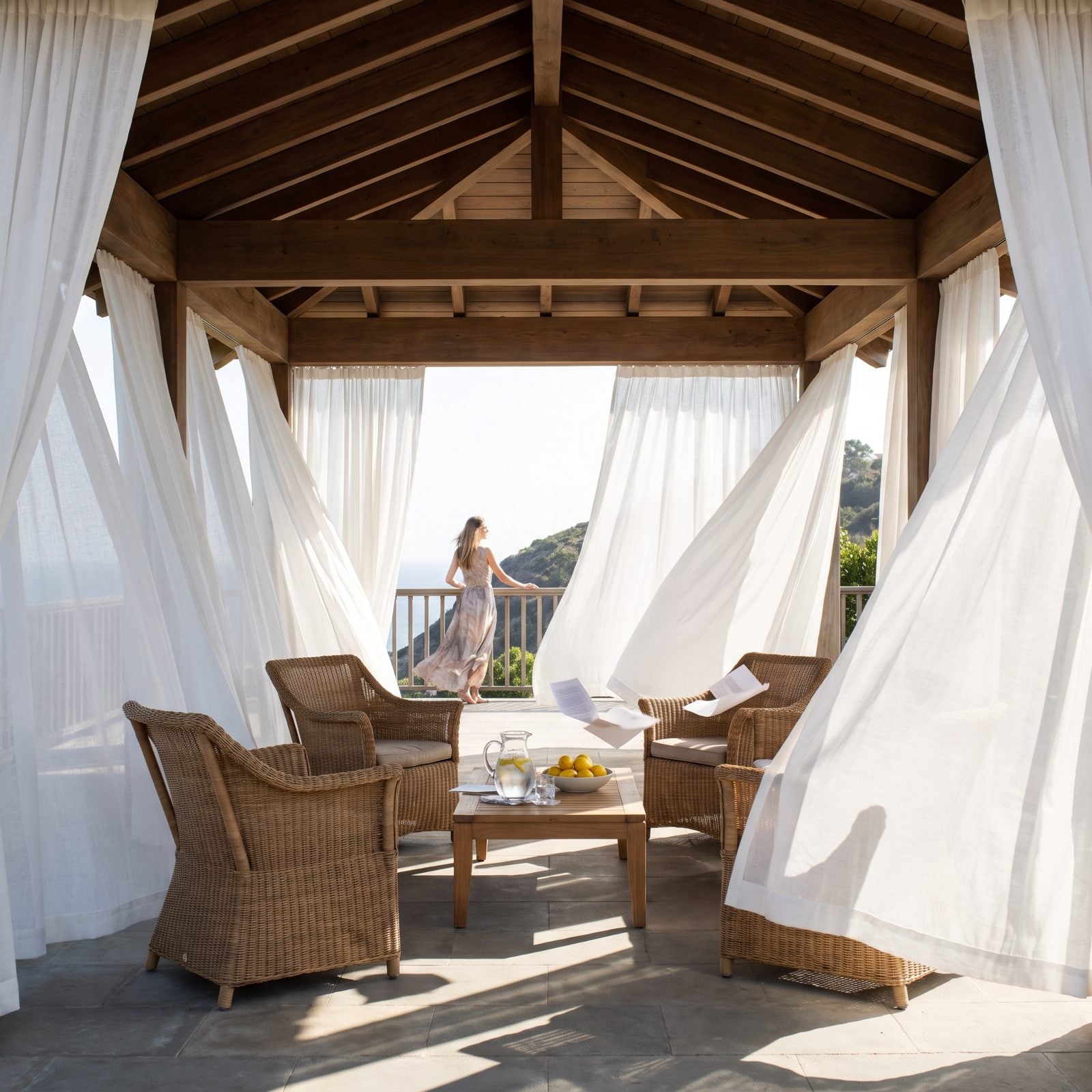 Cross-Ventilation That Makes Shared Rooms Feel Alive