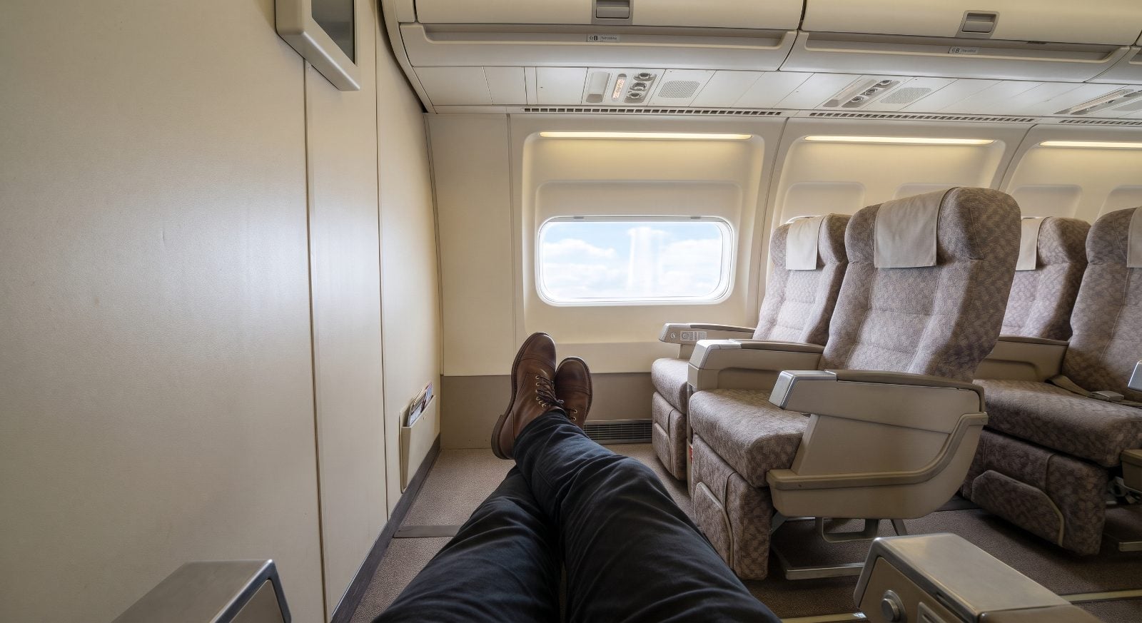 Legroom You Could Actually Stretch Into