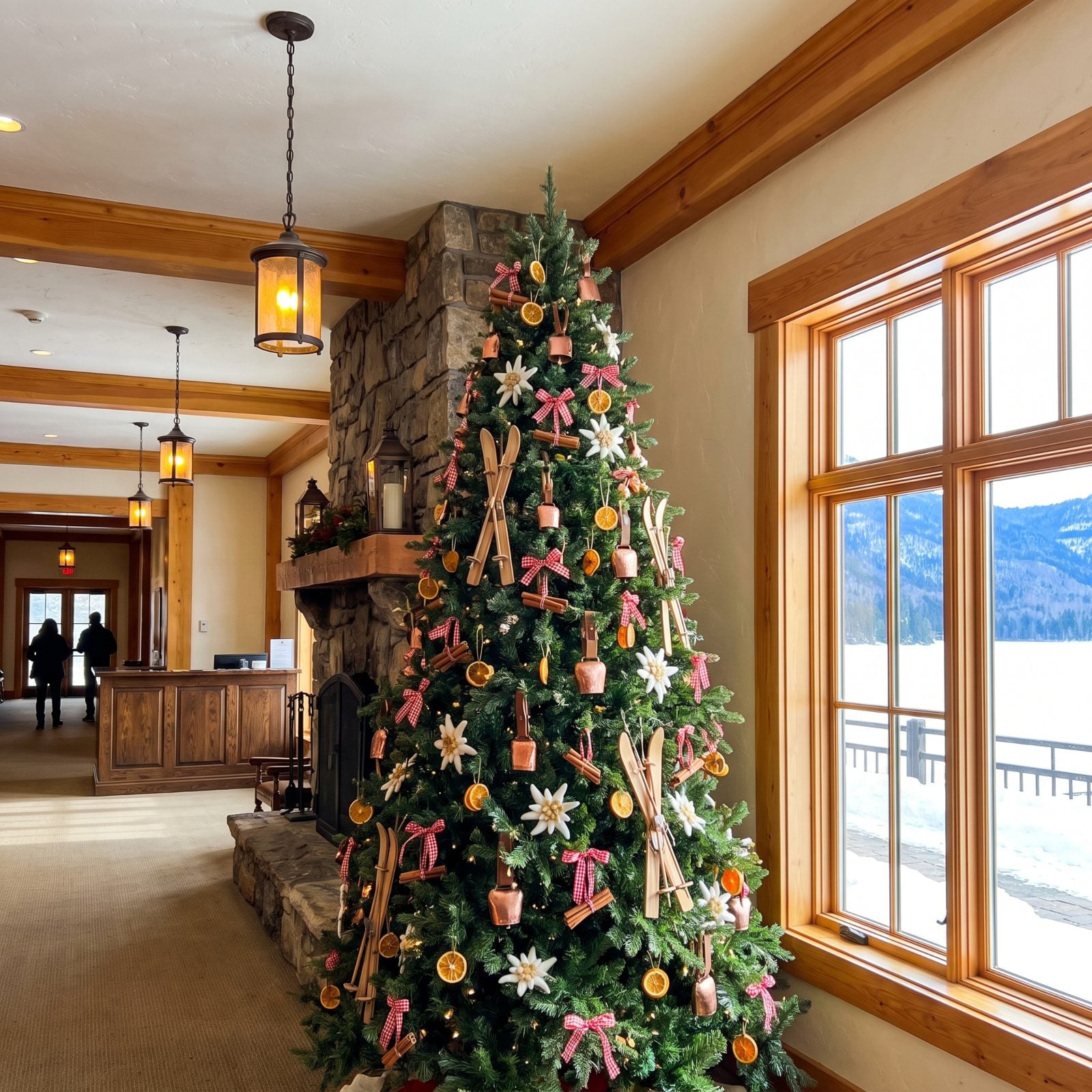 A Tree Theme Connected to the Hotel's Location